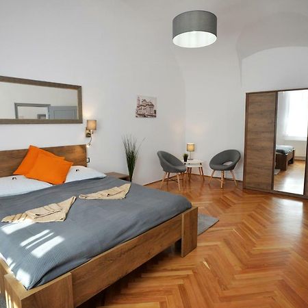 Pr Apartman Eger Exteriér fotografie
