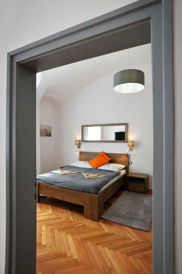 Pr Apartman Eger Exteriér fotografie