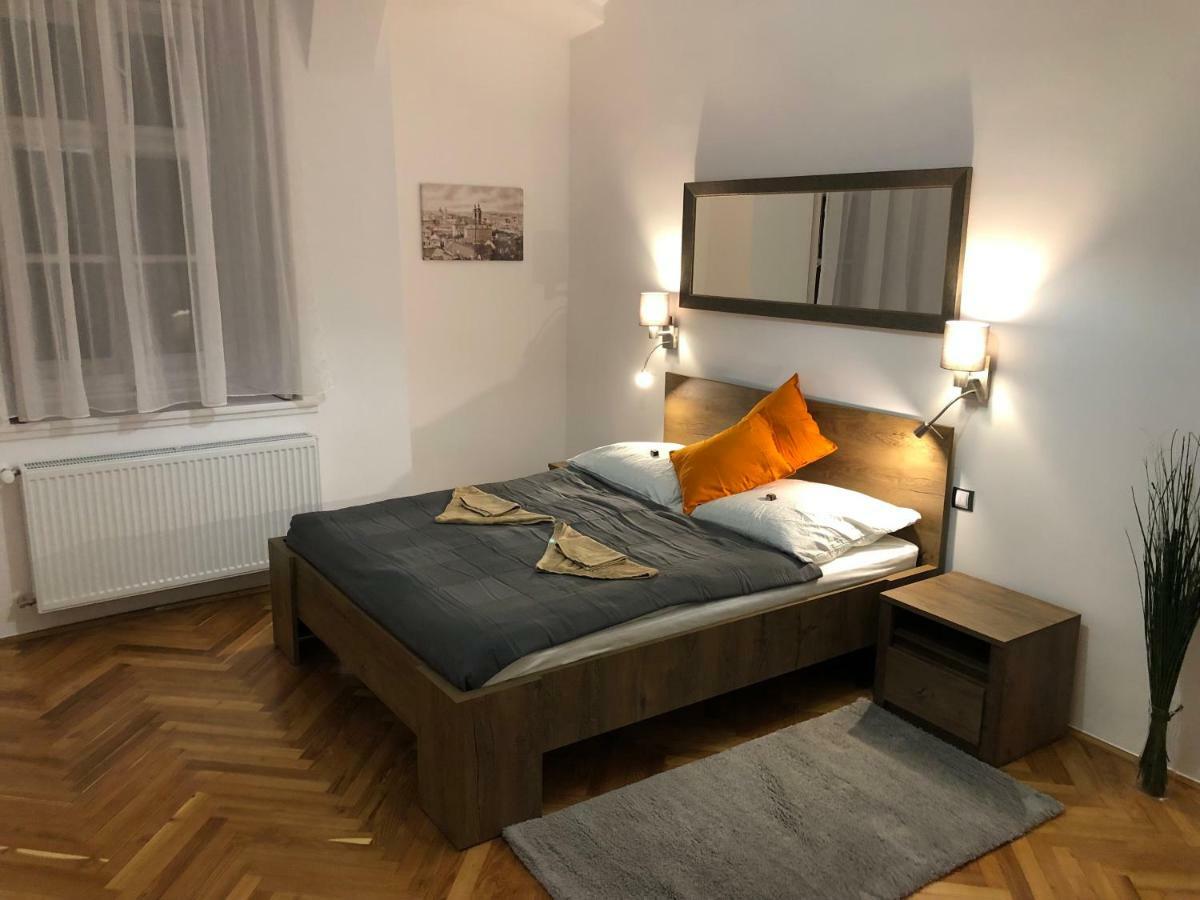 Pr Apartman Eger Exteriér fotografie