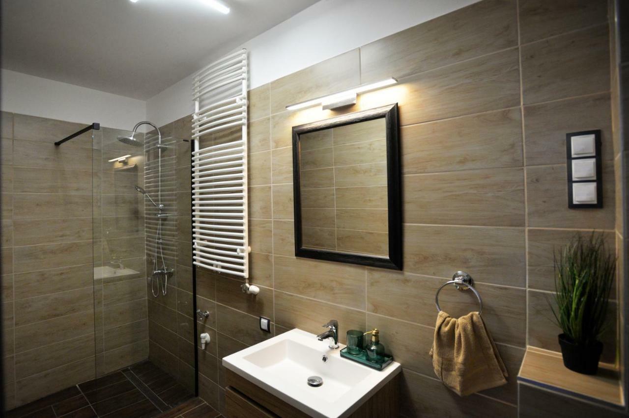 Pr Apartman Eger Exteriér fotografie